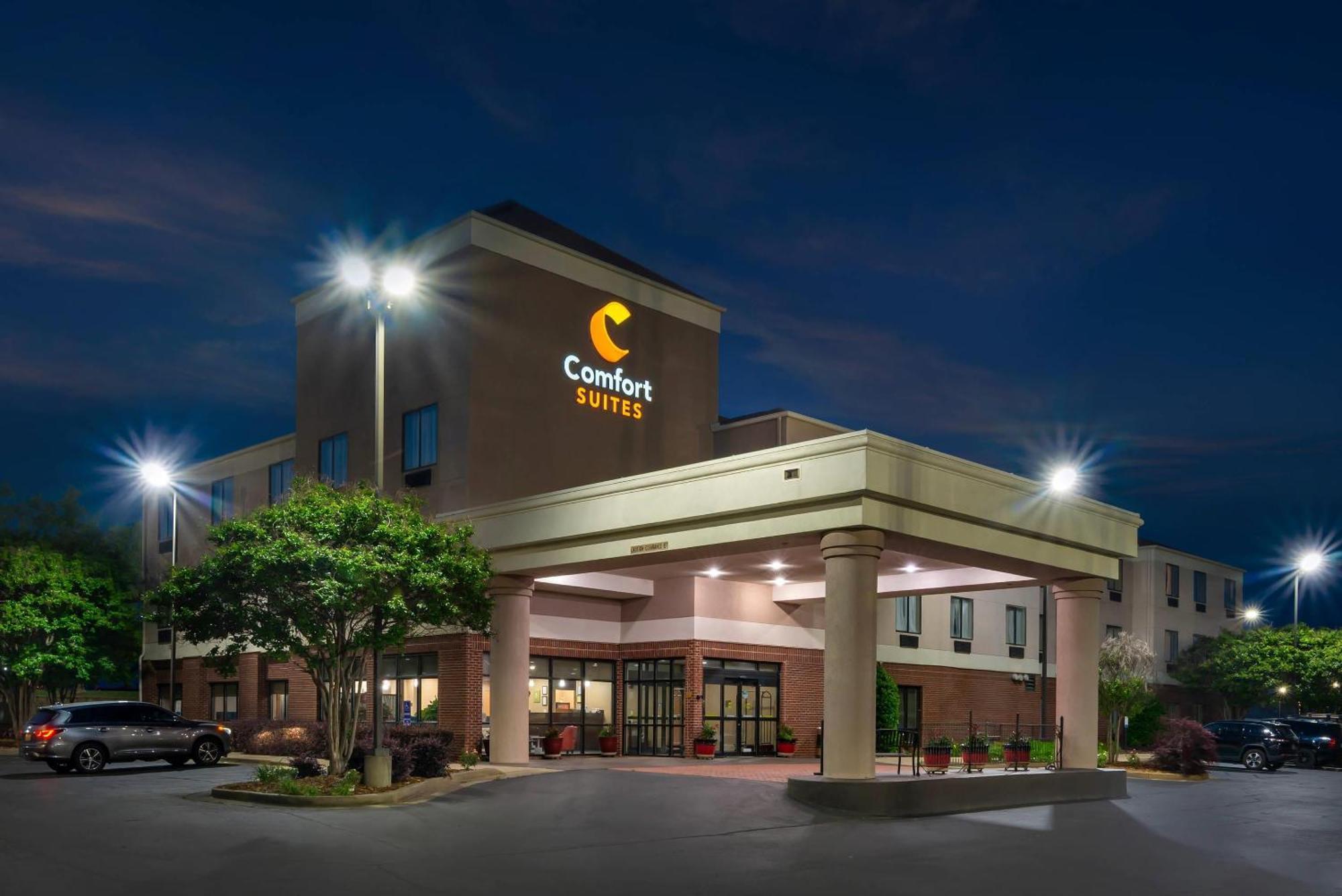 Comfort Suites Oxford I-20 Exit 188 Exterior photo
