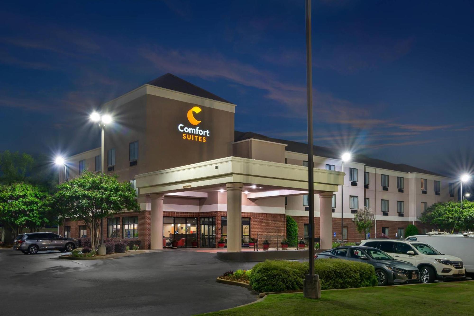 Comfort Suites Oxford I-20 Exit 188 Exterior photo