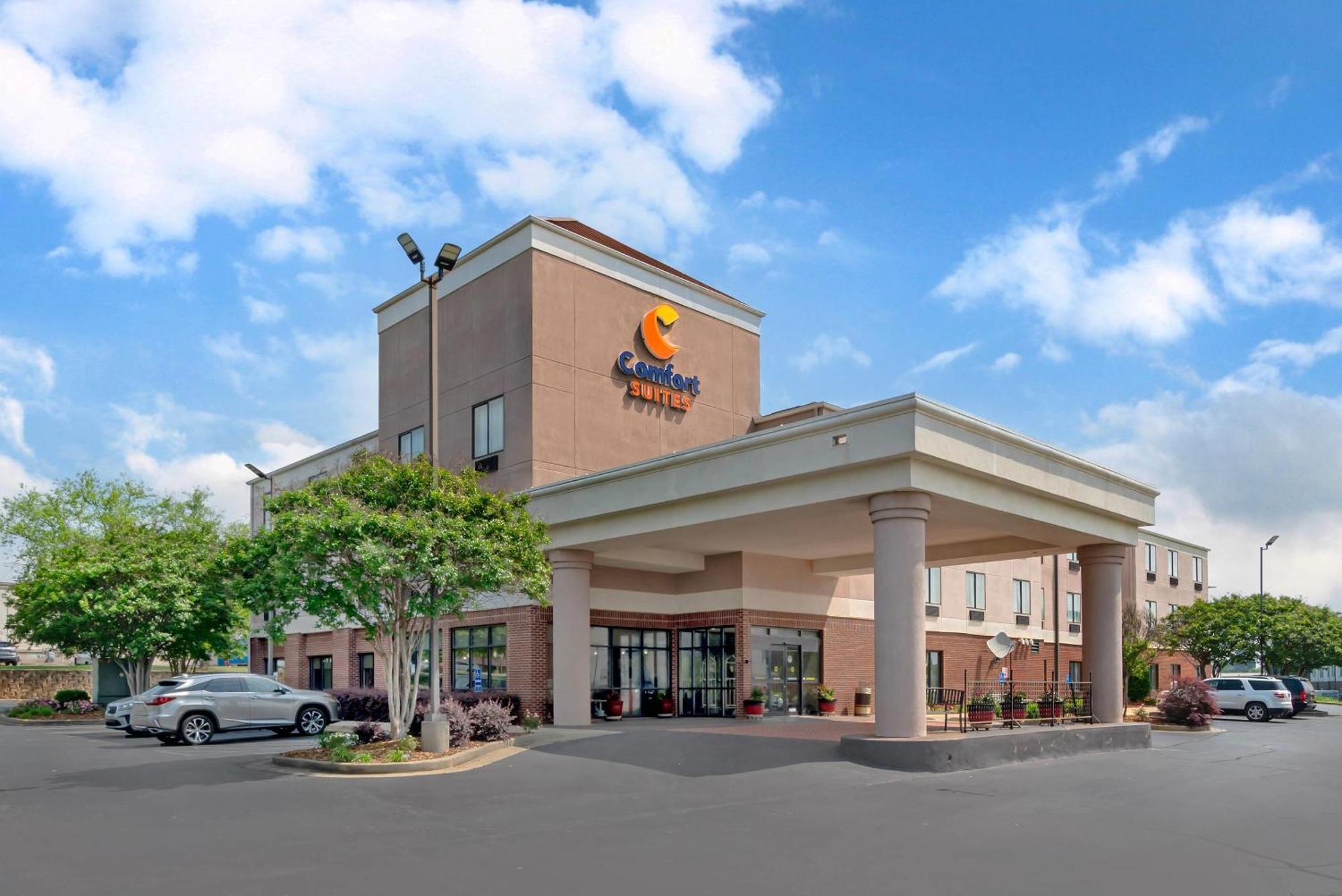 Comfort Suites Oxford I-20 Exit 188 Exterior photo